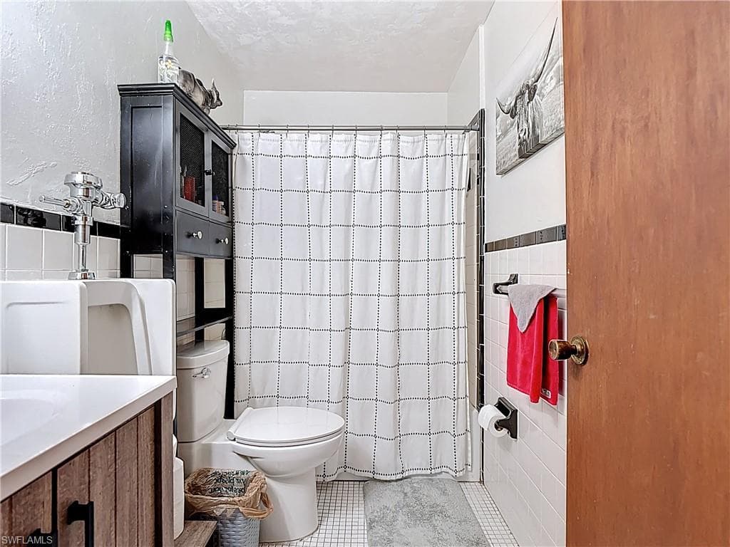 4419 Loblolly Bay RD-20