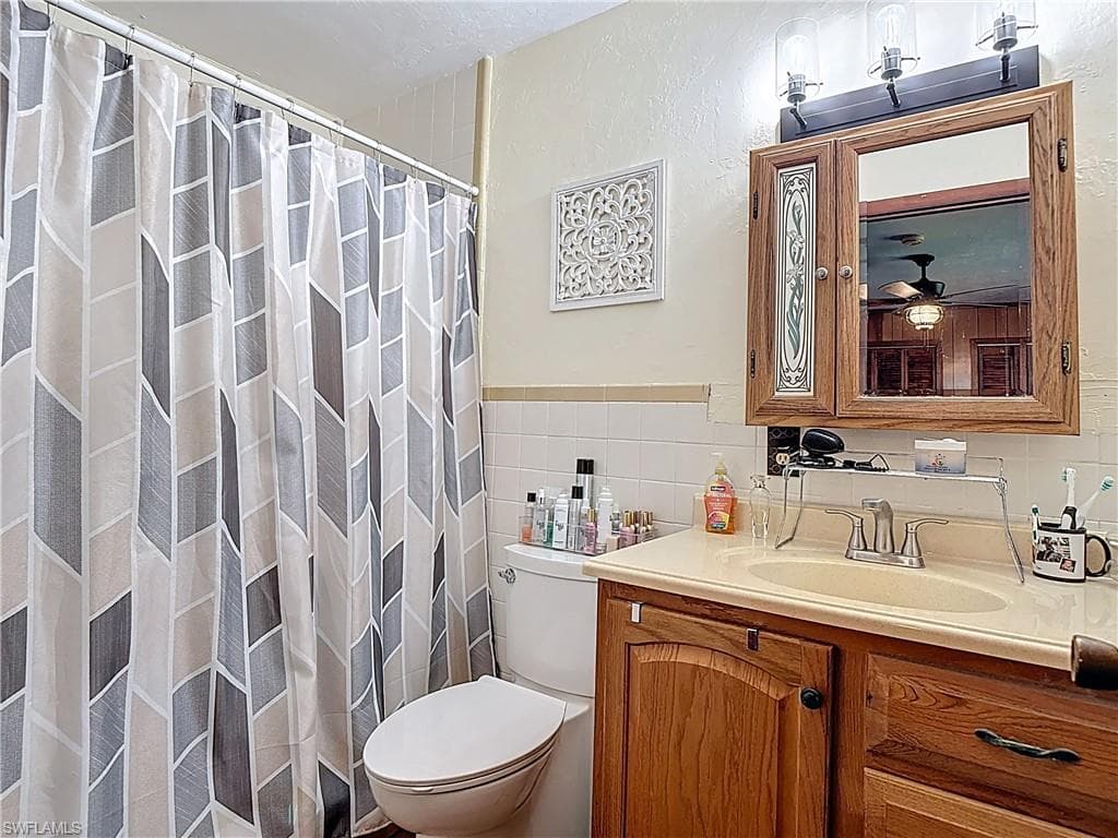 4419 Loblolly Bay RD-18