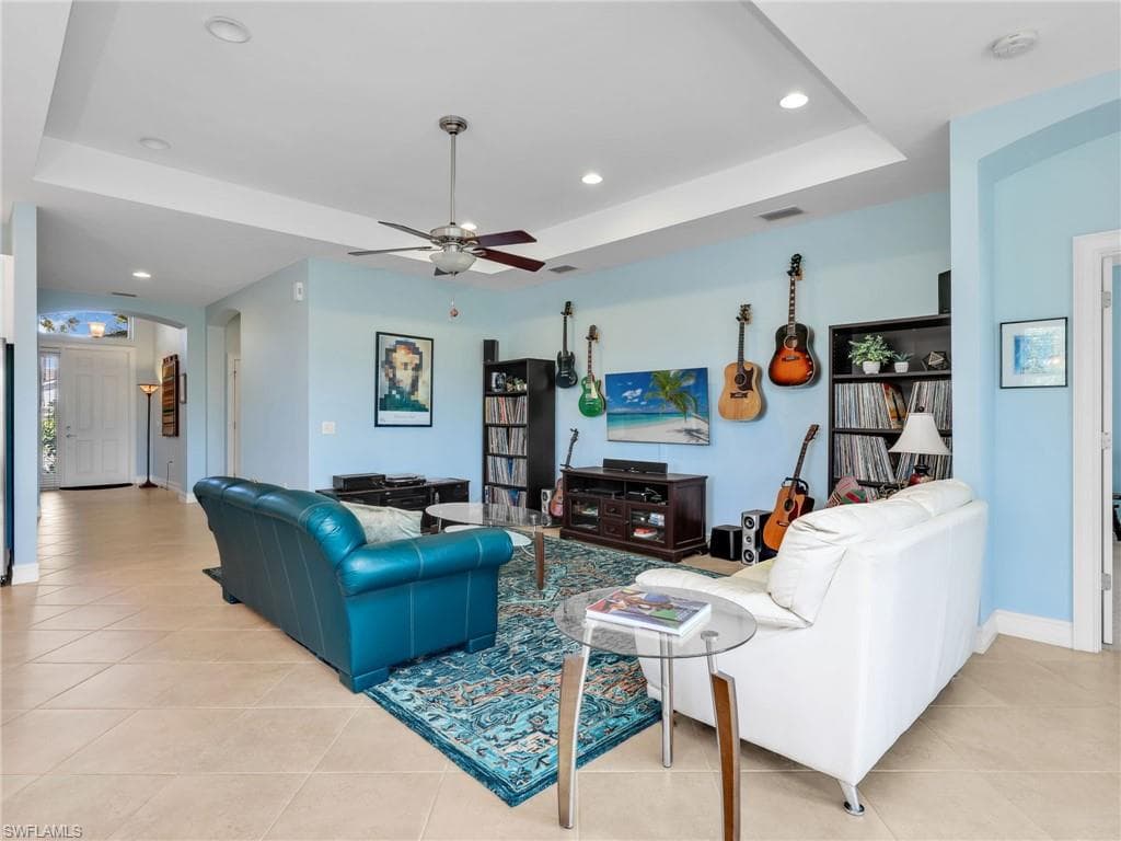 8753 Banyan Bay BLVD, FORT MYERS FL 33908-8