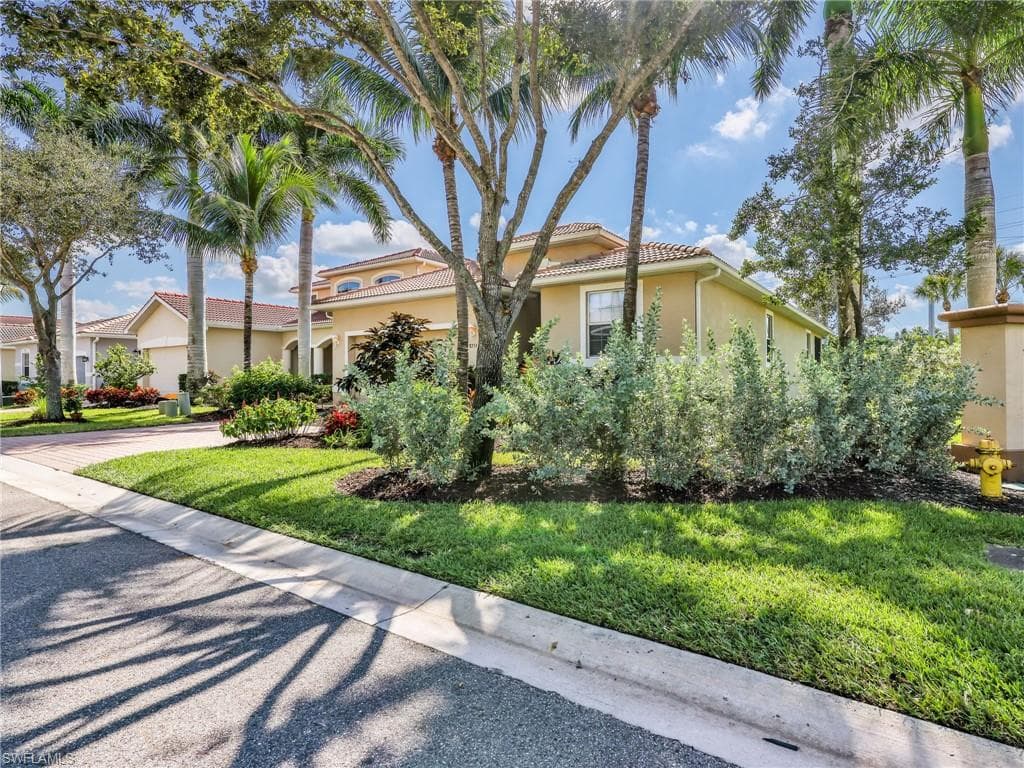 8753 Banyan Bay BLVD, FORT MYERS FL 33908-29