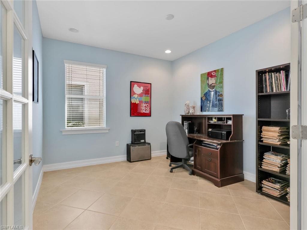 8753 Banyan Bay BLVD, FORT MYERS FL 33908-17