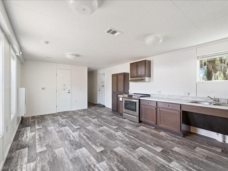 1038 Canopy LN, MOORE HAVEN FL 33471-10