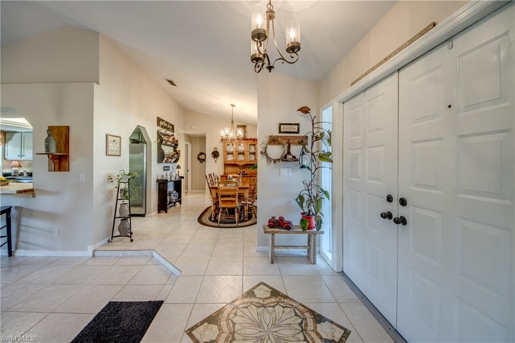 6419 Ben Hogan CIR, NORTH FORT MYERS FL 33917-5