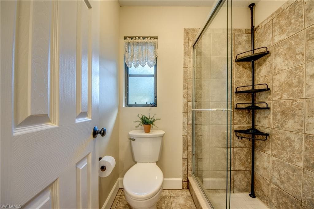 6419 Ben Hogan CIR, NORTH FORT MYERS FL 33917-36