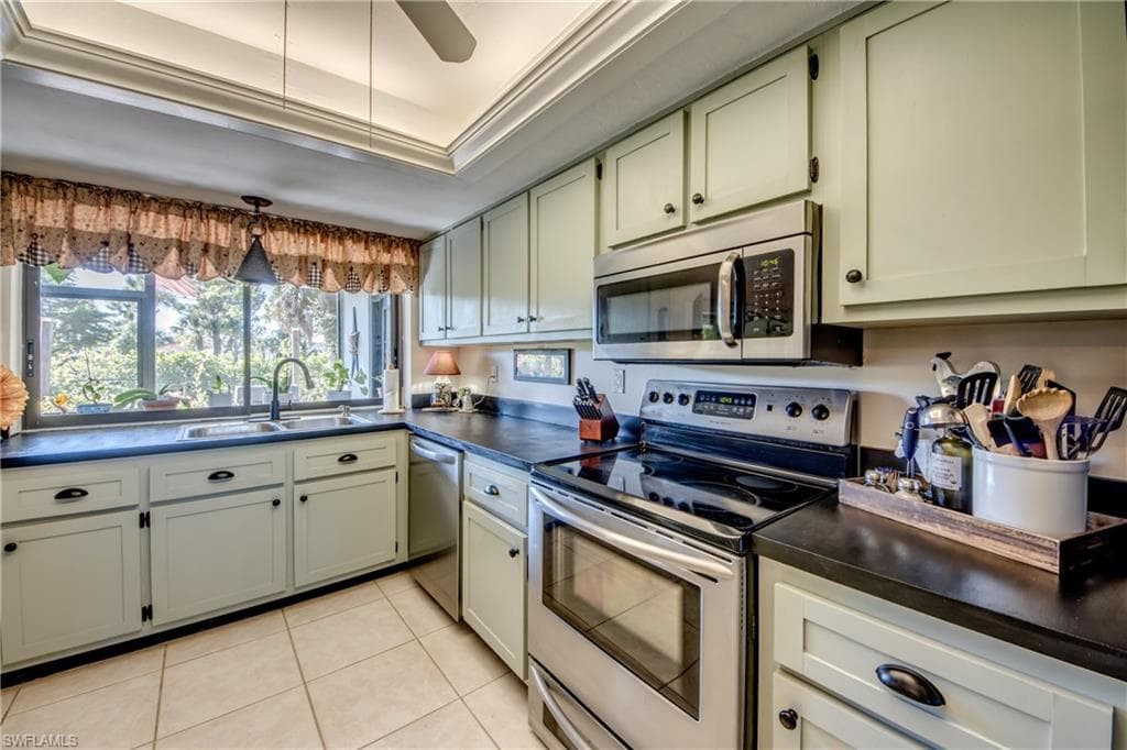 6419 Ben Hogan CIR, NORTH FORT MYERS FL 33917-20