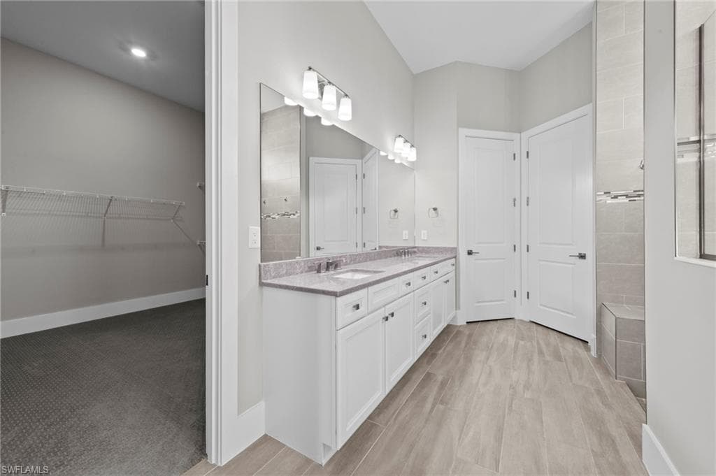 19720 Panther Island BLVD, ESTERO FL 33928-27