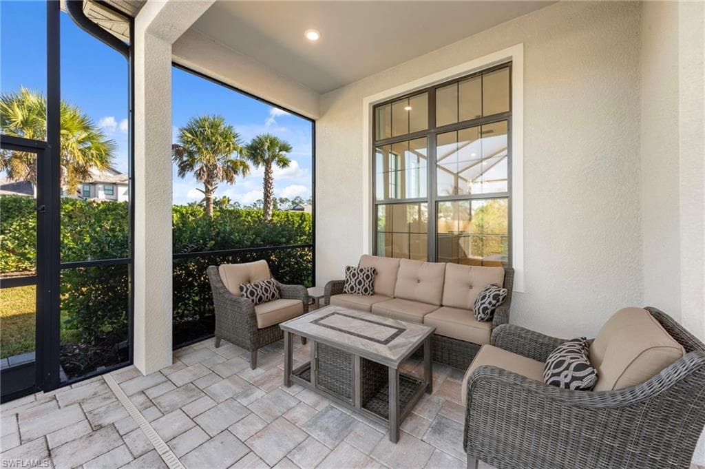 19720 Panther Island BLVD, ESTERO FL 33928-39