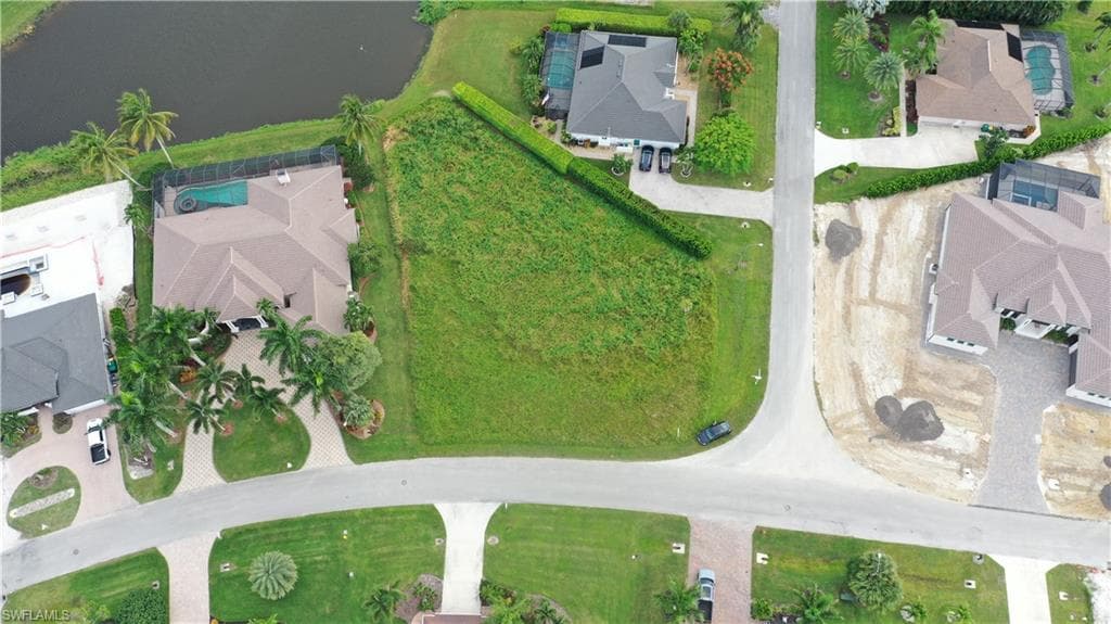 18018 Royal Hammock BLVD, NAPLES FL 34114-6