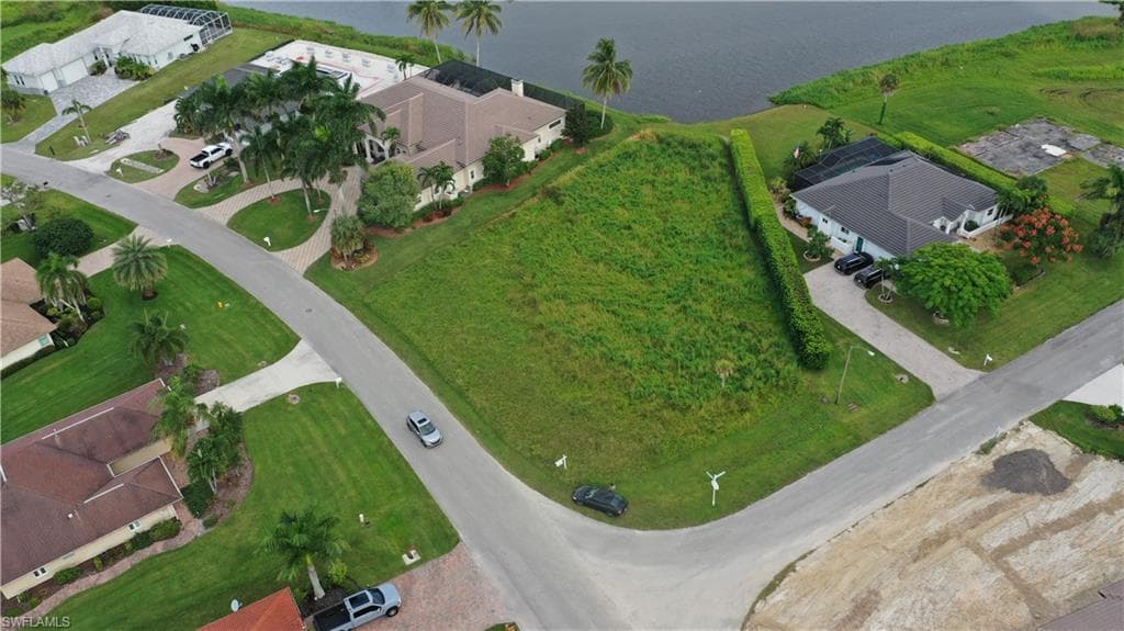 18018 Royal Hammock BLVD, NAPLES FL 34114-8
