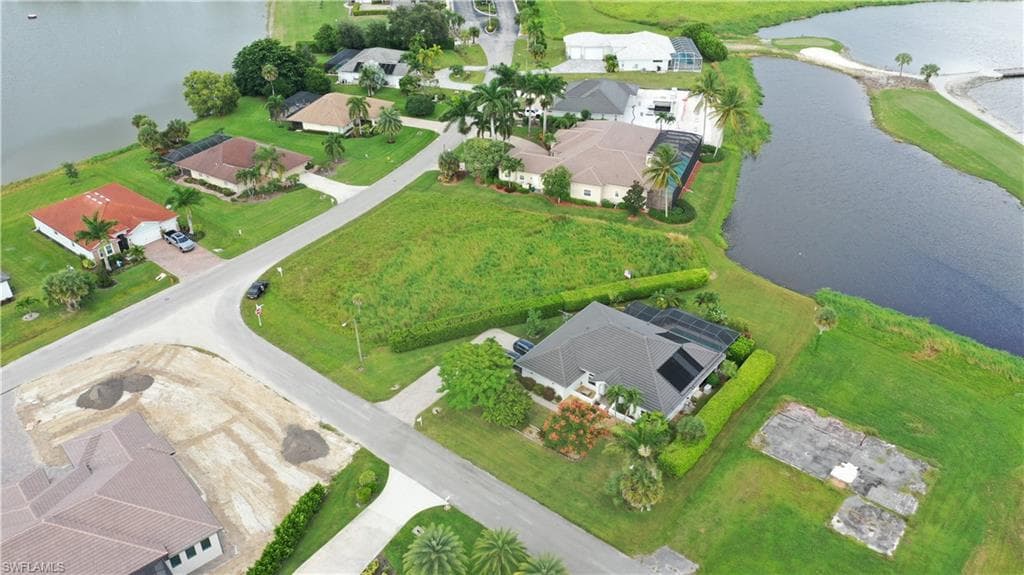 18018 Royal Hammock BLVD, NAPLES FL 34114-13
