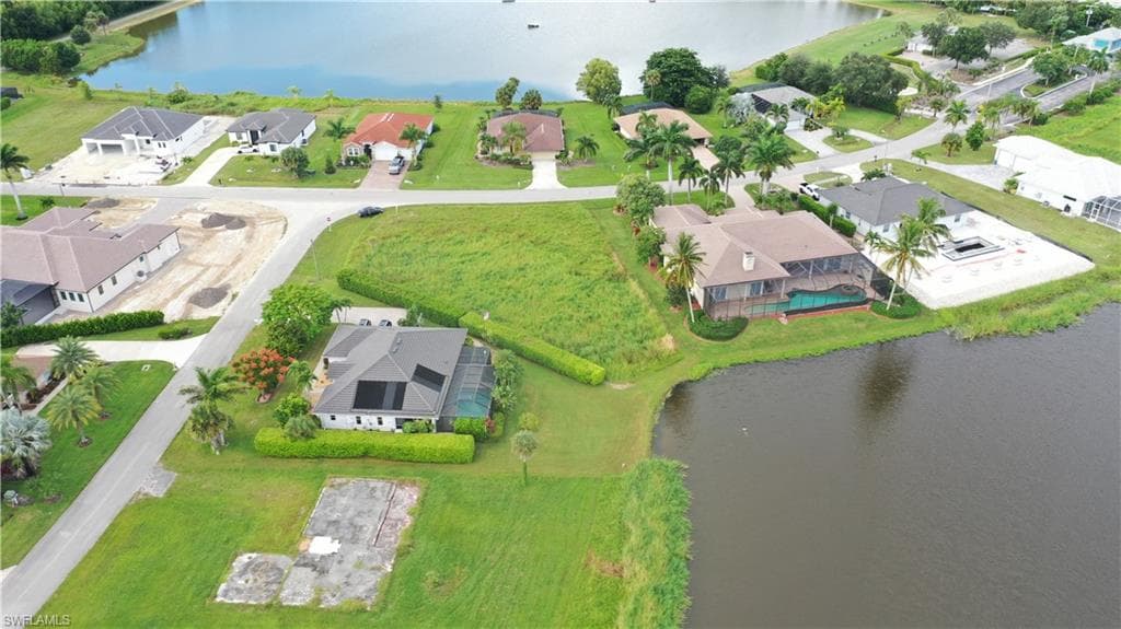 18018 Royal Hammock BLVD, NAPLES FL 34114-14