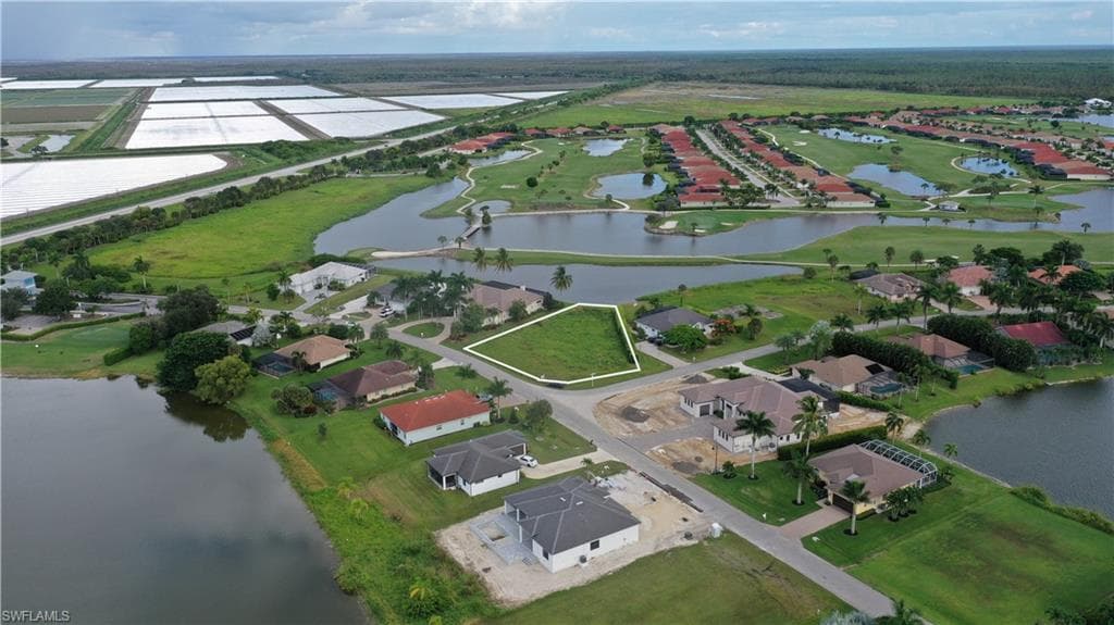 18018 Royal Hammock BLVD, NAPLES FL 34114-7