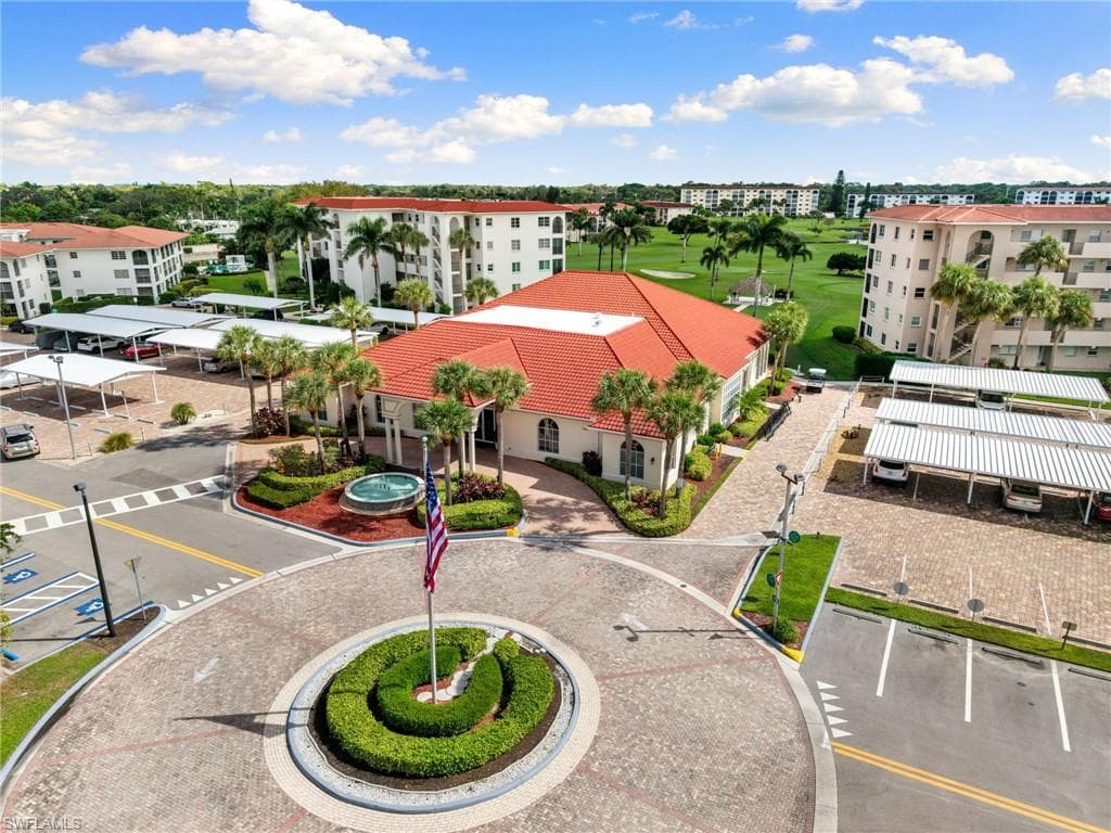 5 High Point CIR W # 307, NAPLES FL 34103-30