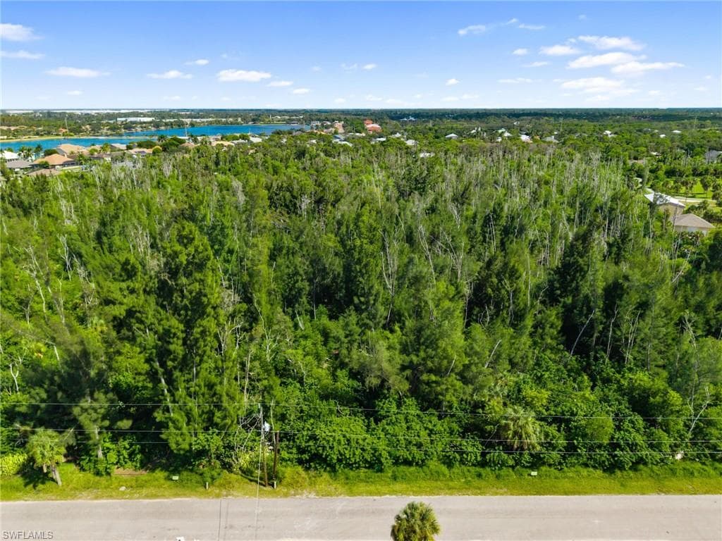 18181 Pioneer RD, FORT MYERS FL 33908-5