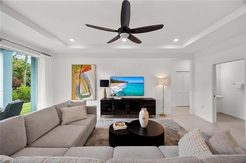 26400 Coco Cay CIR # 101, BONITA SPRINGS FL 34135-3