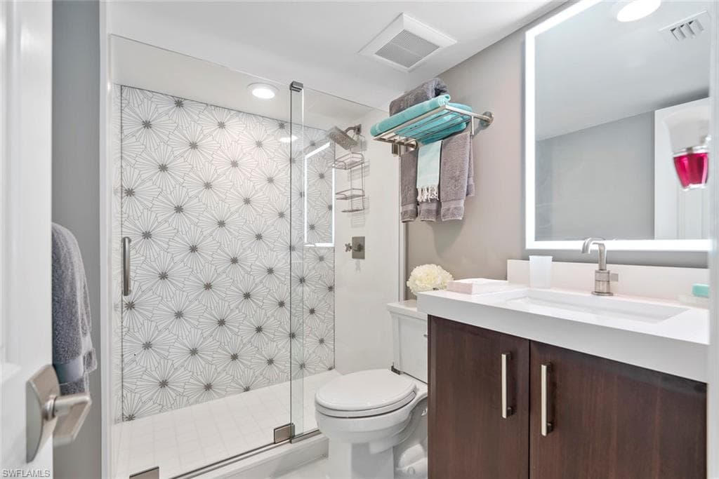 4251 Gulf Shore BLVD N # 10B, NAPLES FL 34103-16