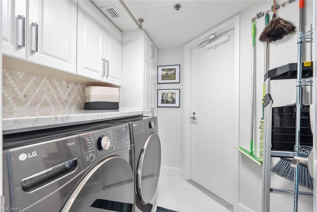 4251 Gulf Shore BLVD N # 10B, NAPLES FL 34103-19