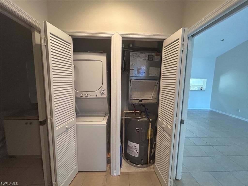 8484 Bernwood Cove LOOP # 1302, FORT MYERS FL 33966-15