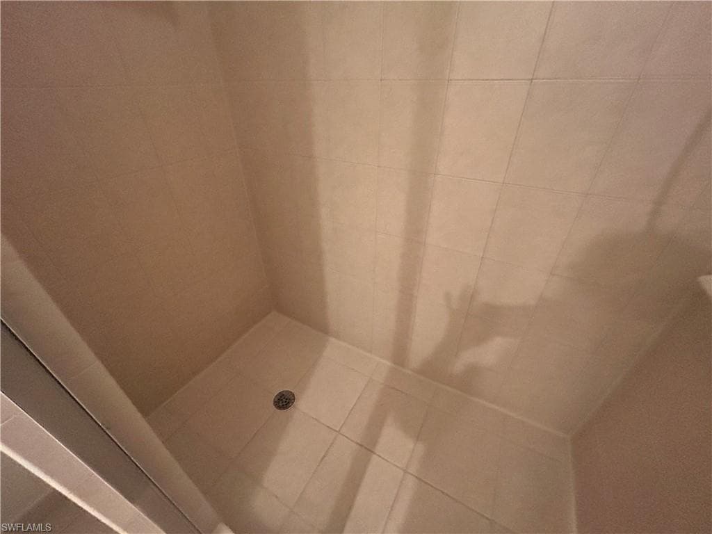 8484 Bernwood Cove LOOP # 1302, FORT MYERS FL 33966-9