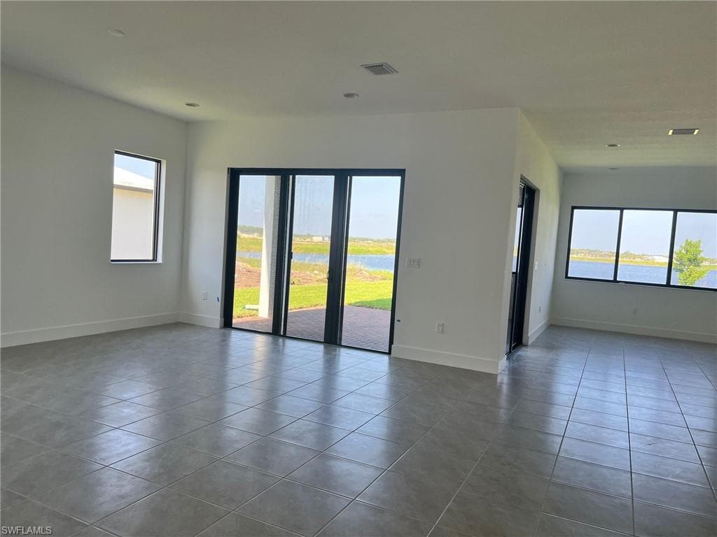 5101 Isidora LN, AVE MARIA FL 34142-5