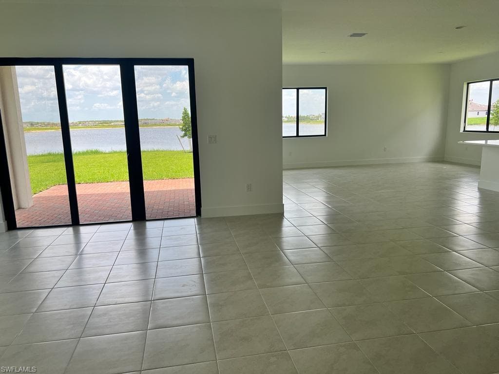 5101 Isidora LN, AVE MARIA FL 34142-6