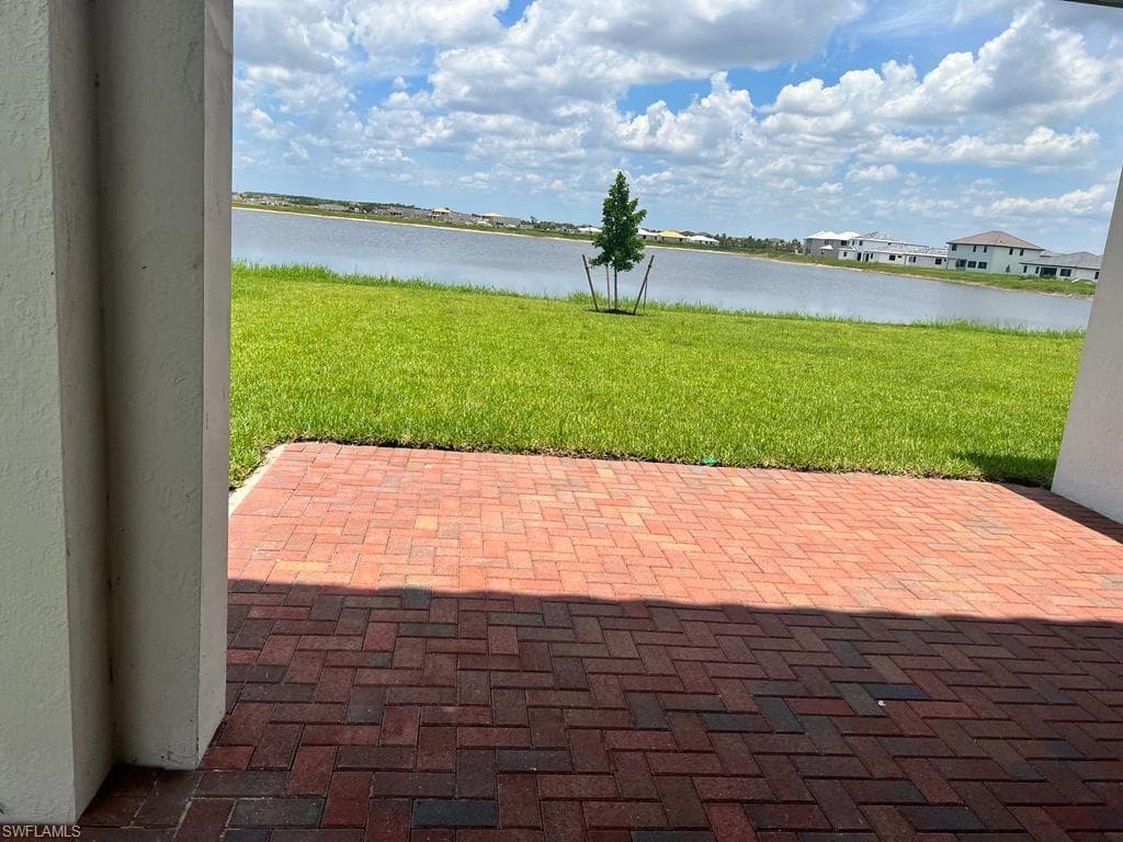 5101 Isidora LN, AVE MARIA FL 34142-2