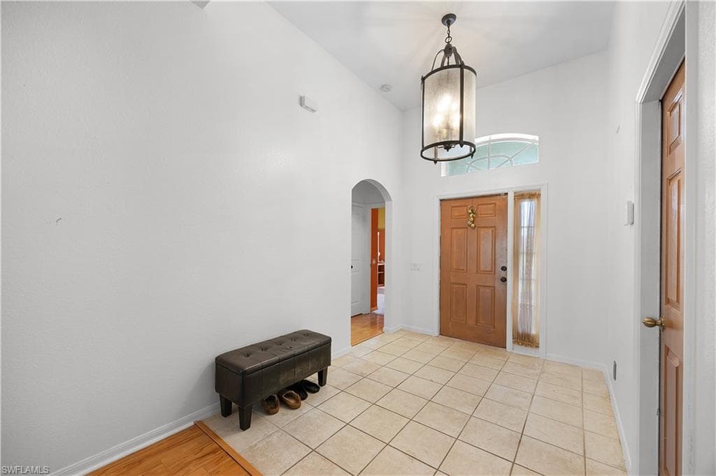 2073 Cape Heather CIR, CAPE CORAL FL 33991-22