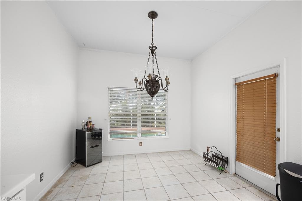 2073 Cape Heather CIR, CAPE CORAL FL 33991-12