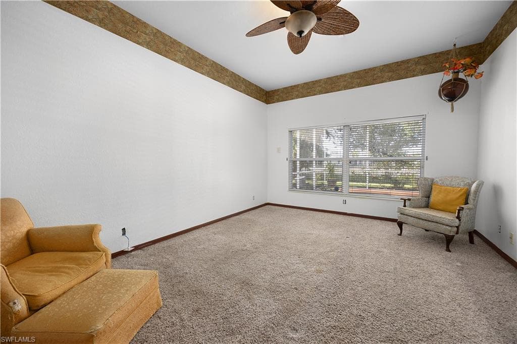 2073 Cape Heather CIR, CAPE CORAL FL 33991-19