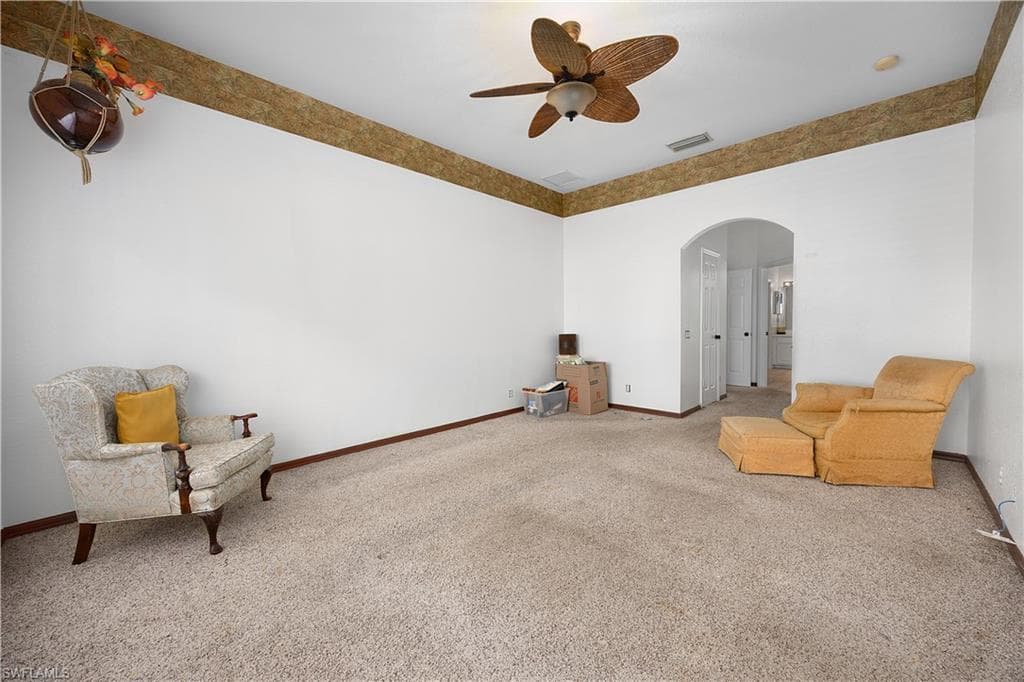 2073 Cape Heather CIR, CAPE CORAL FL 33991-18