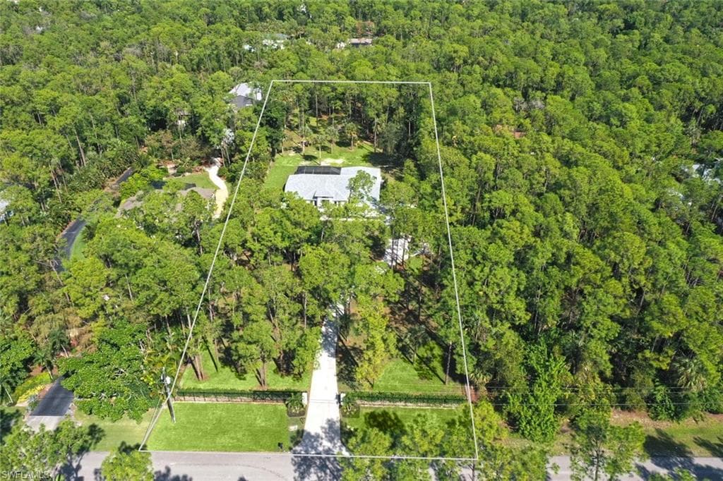 5253 Sycamore DR, NAPLES FL 34119-46