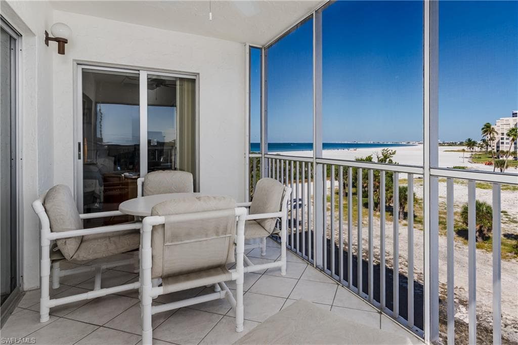 6900 ESTERO BLVD # 401, FORT MYERS BEACH FL 33931-22