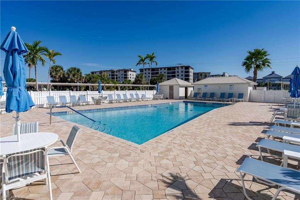 6900 ESTERO BLVD # 401, FORT MYERS BEACH FL 33931-26