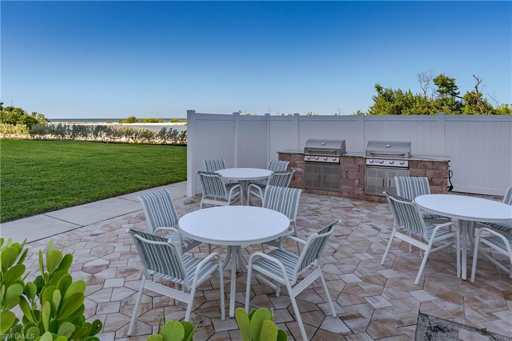 6900 ESTERO BLVD # 401, FORT MYERS BEACH FL 33931-24