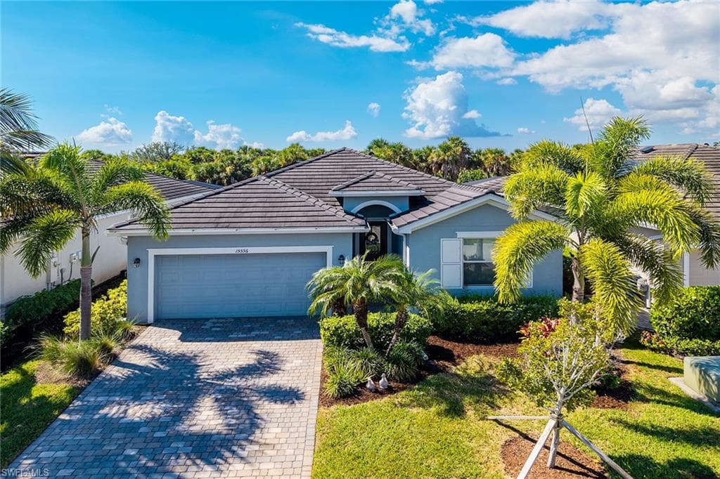 15556 Pascolo LN, FORT MYERS FL 33908-1