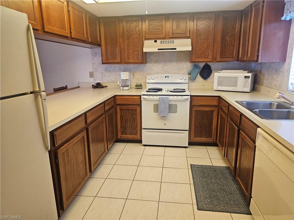4521 Bay Beach LN # 222, FORT MYERS BEACH FL 33931-5