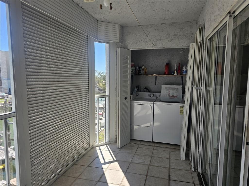 4521 Bay Beach LN # 222, FORT MYERS BEACH FL 33931-27