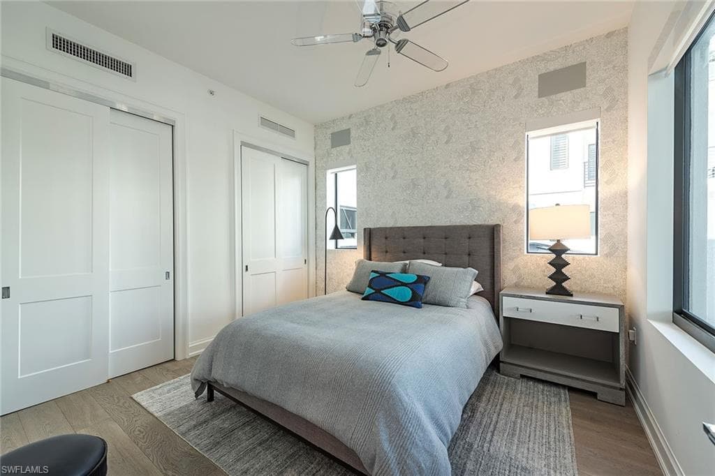 1111 Central AVE # 310, NAPLES FL 34135-7