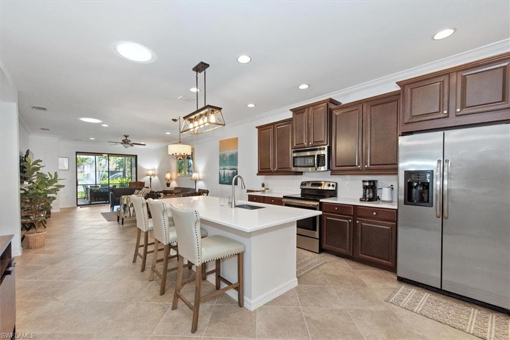 11086 St Roman WAY, BONITA SPRINGS FL 34135-10
