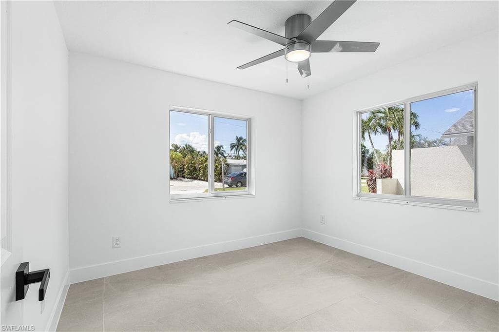 331 Washington CT, FORT MYERS BEACH FL 33931-11