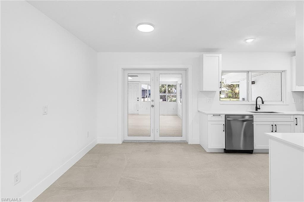 331 Washington CT, FORT MYERS BEACH FL 33931-7