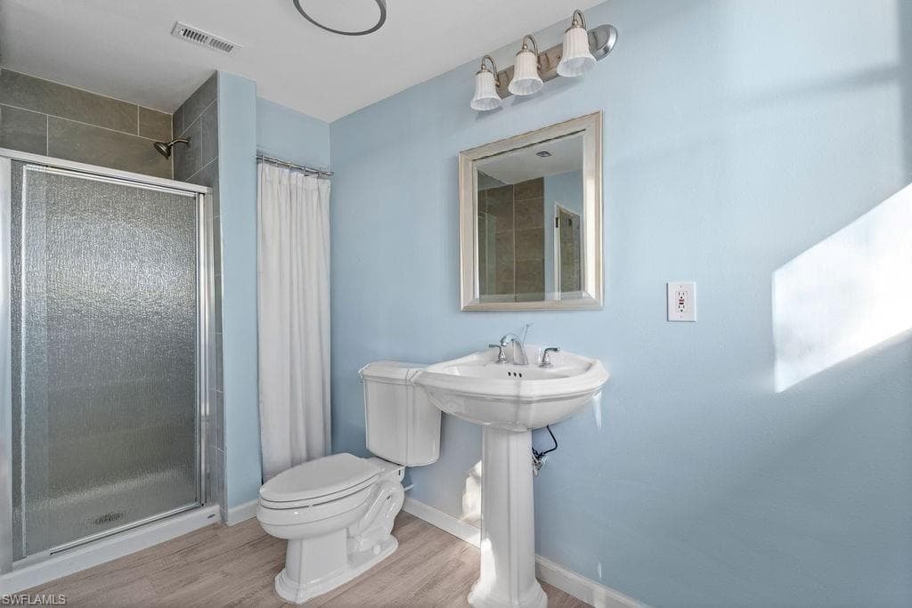 2504 Bayshore DR, MATLACHA FL 33993-22