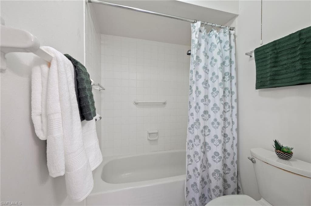 6300 S Pointe BLVD # 470, FORT MYERS FL 33919-13