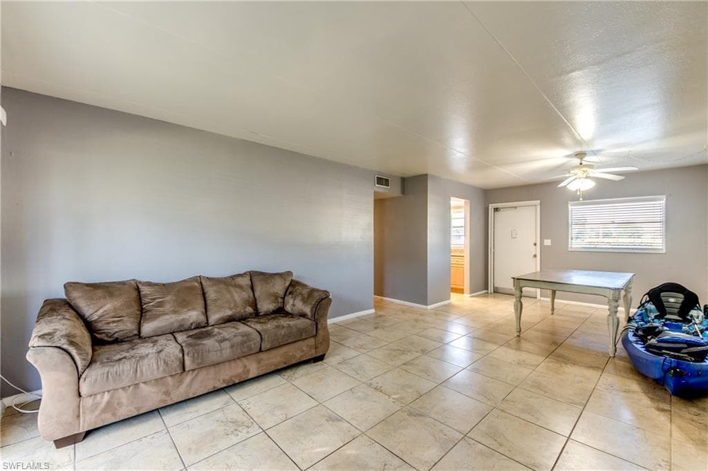 1003 Tropic TER, NORTH FORT MYERS FL 33903-9