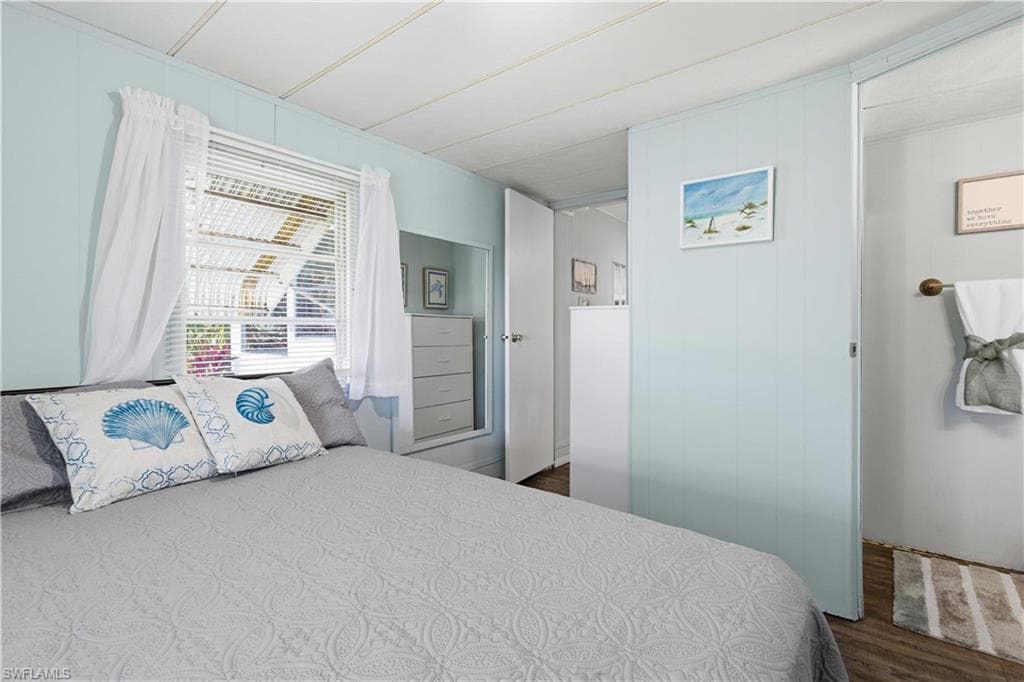 123 Cedar LN # 42, NAPLES FL 34114-26