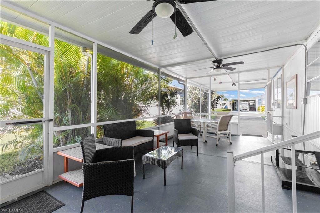 123 Cedar LN # 42, NAPLES FL 34114-4