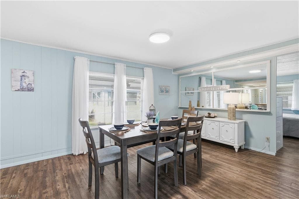 123 Cedar LN # 42, NAPLES FL 34114-13