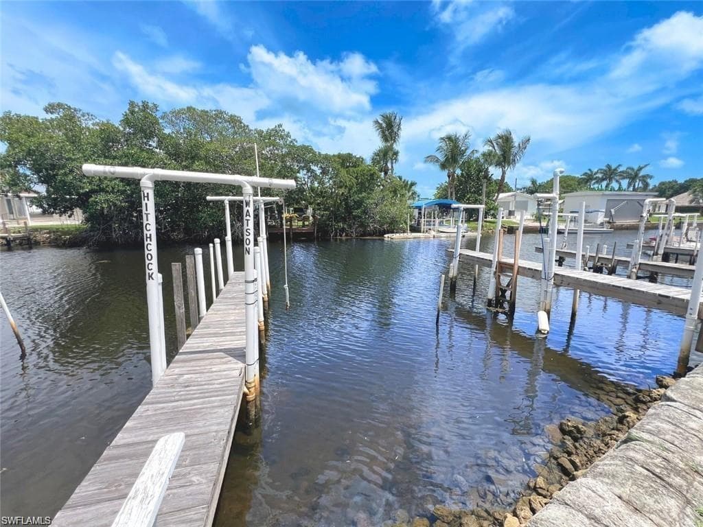 123 Cedar LN # 42, NAPLES FL 34114-36