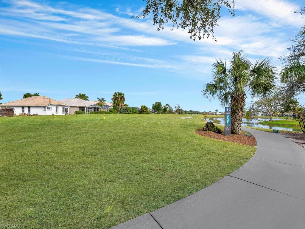 2012 Oxford Ridge CIR, LEHIGH ACRES FL 33973-34