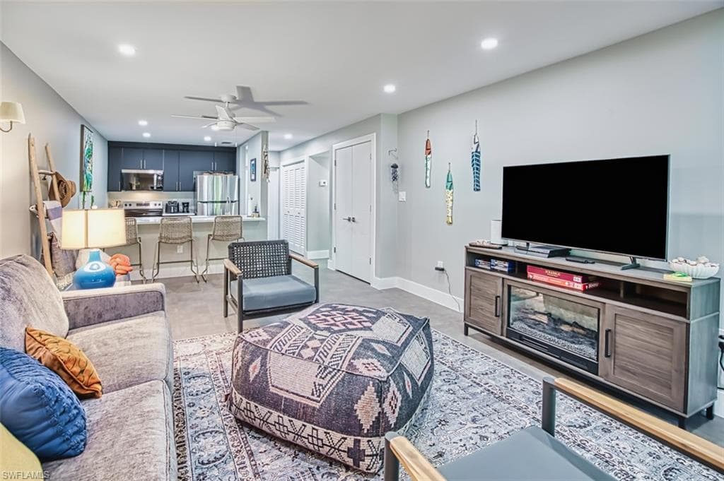 1610 Middle Gulf DR # A3, SANIBEL FL 33957-18